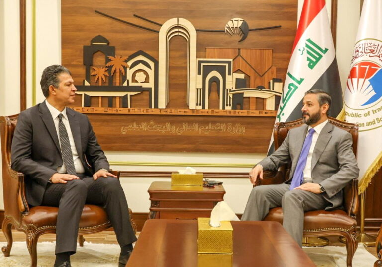 التعليم تشيد بمستوى التعاون بين المؤسسات الجامعية وشبكة الإعلام