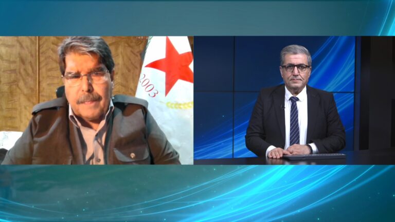 صالح مسلم: الاستفراد بالقرار السياسي في دمشق يؤثر على مصير البلد