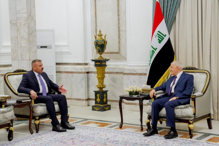 رئيس الجمهورية يؤكد ان الاستقرار الأمني يمثل الحجر الأساس للتنمية في البلاد