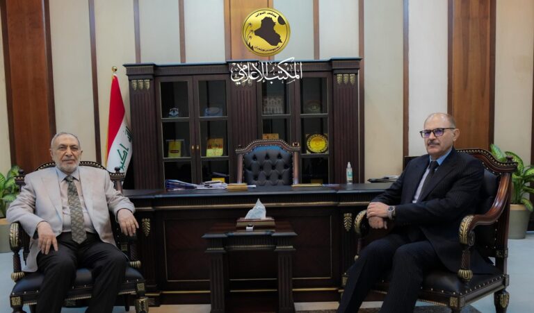 المشهداني والعميري يبحثان الجوانب القانونية لإدارة بعض جلسات مجلس النواب