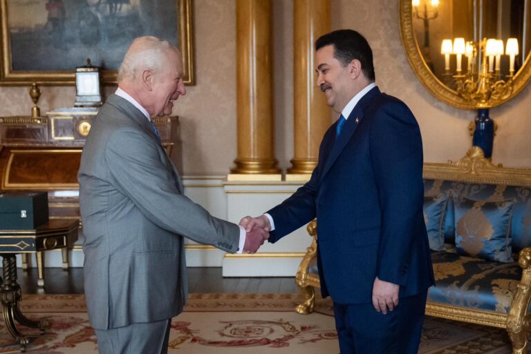 السوداني يلتقي الملك تشارلز الثالث في لندن