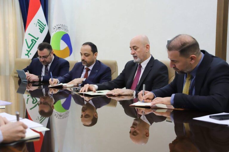 البيئة توقع آلية تعاون مع شركة ألمانية لتطوير البنية التحتية للقطاع البيئي