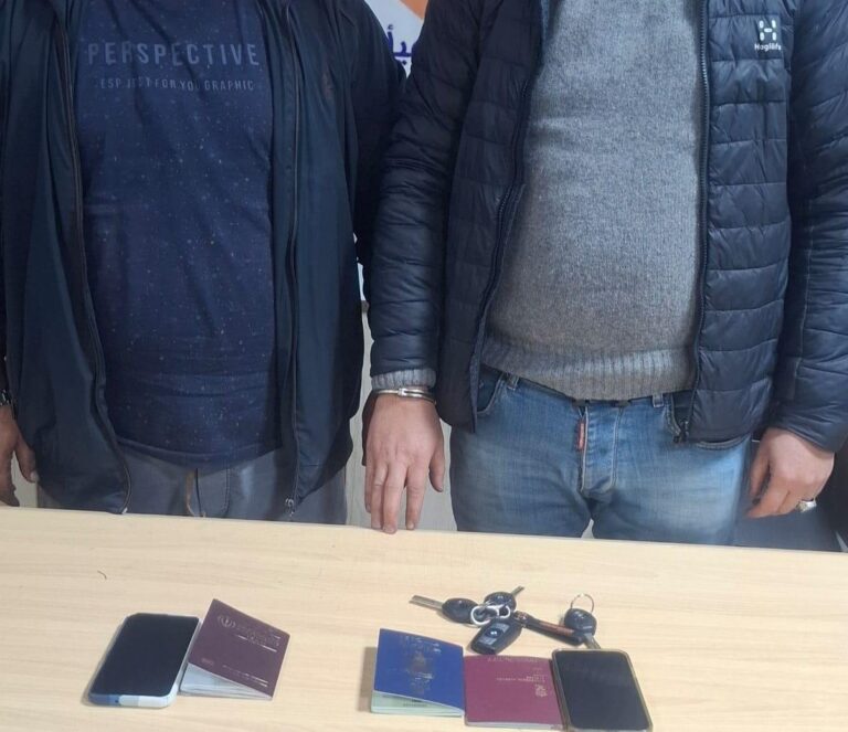 ضبط عصابة تهريب سيارات أوربية في منفذ زرباطية