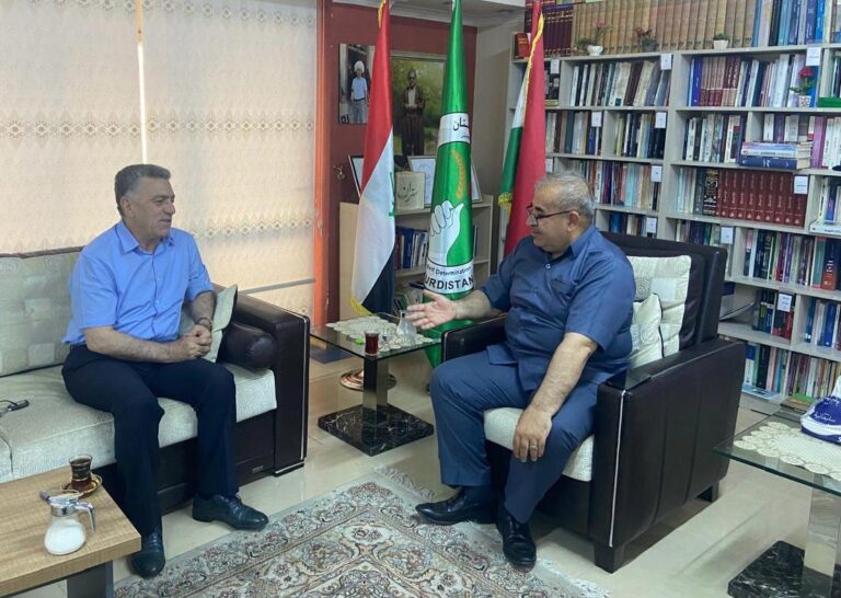 صدور كراس (في أدبيات حركة الكردايتي) لكاتبه ستران عبد الله