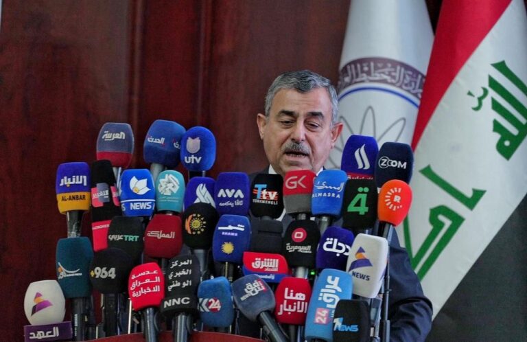 التخطيط تعلن انخفاض نسبة الفقر إلى 10.8 والإقليم يعترض