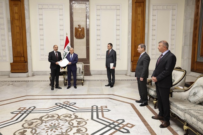 رئيس الجمهورية : ضرورة بذل الجهود لتحسين الخدمات المقدمة للمواطنين