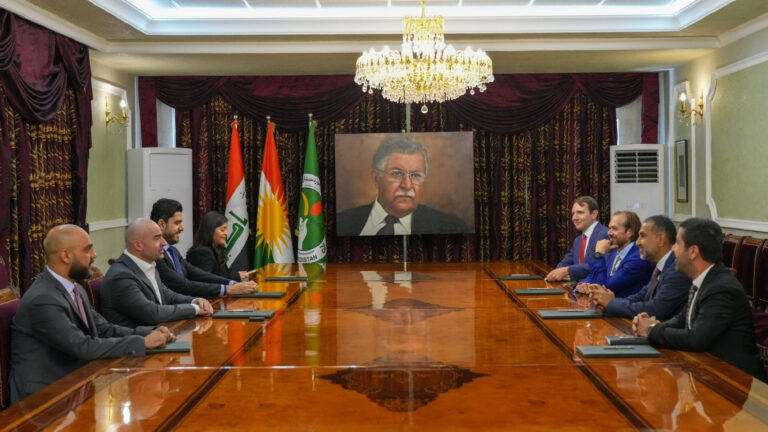 طالباني: ضرورة الالتزام بالاتفاقات المبرمة بين أربيل وبغداد