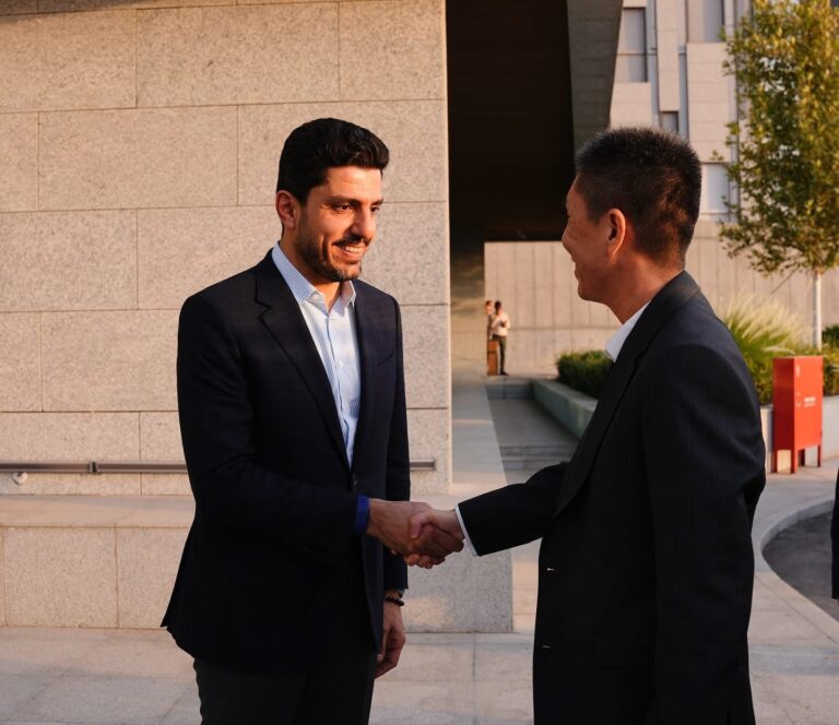 الاتحاد الوطني والصين الشعبية يبحثان علاقاتهما التاريخية