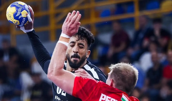 الأهلي المصري يبلغ نصف نهائي مونديال اليد