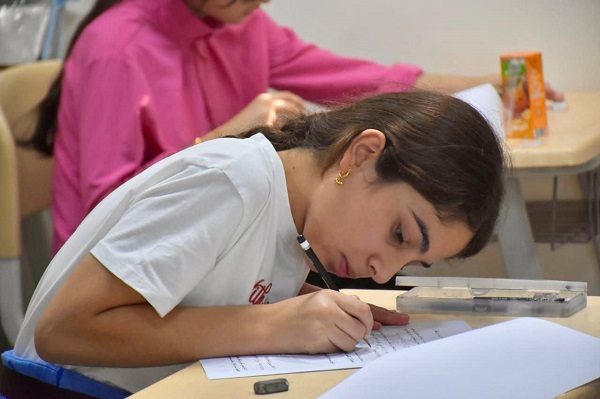 أكثر من 450 طالبا يخضعون لاختبارات الذكاء والإبداع