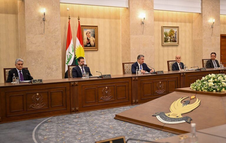 حكومة كوردستان تجتمع وعلى طاولتها الاتفاق الثلاثي وحصة الإقليم من الموازنة