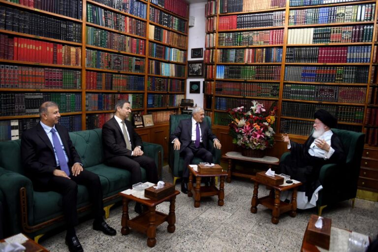 رشيد يؤكد أن العراق يمتلك من المقومات الدينية والإنسانية ما يجعله نموذجاً في التآخي والتنوع