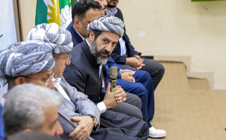 طالباني يوجه بالاتصال بأصحاب الاصوات المعترضة فردا فردا.. تعهدنا وأوفينا