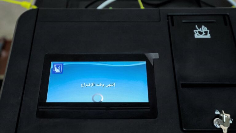 إغلاق صناديق الاقتراع بانتهاء التصويت الخاص في عموم العراق