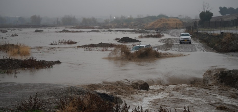 بيگرد طالباني: تعويض جميع الفلاحين المتضررين من فيضانات جمجمال دون استثناء