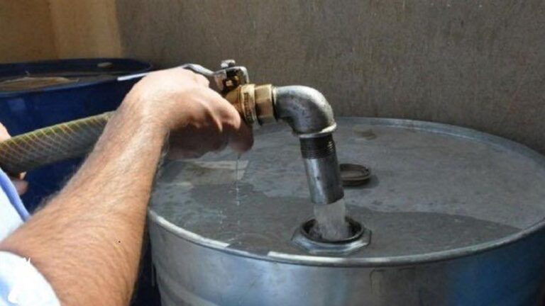 تخصيص 100 لتر نفط ابيض للعوائل المتضررة جرّاء السيول في كركوك وقضاء جمجمال