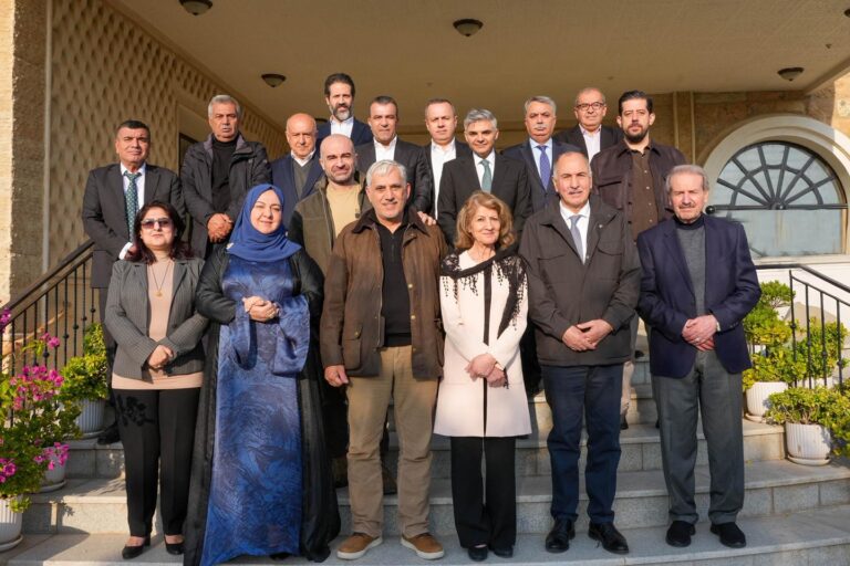 المكتب السياسي: الاتحاد الوطني يسعى وراء تشكيل الحكومتين لخدمة المواطن