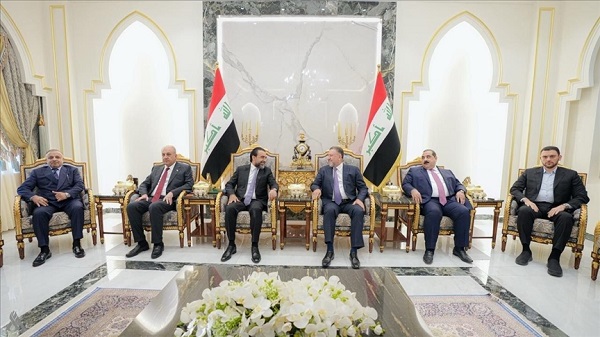 القوى السنية تتجمع.. اجتماع حاسم لتحديد مصير رئاسة البرلمان