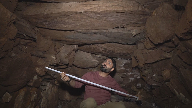 العثور على مقبرة جماعية اثرية تعود إلى 2500 عام شمالي أربيل