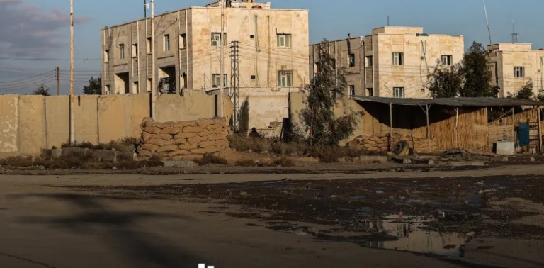 المرصد السوري يحذر: تصعيد خطير حول سجن الأقطان وسط مخاوف من انفلات أمني