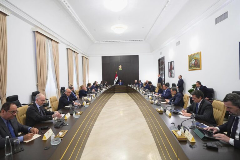 رئيس الوزراء يؤكد أهمية دعم جهود الاستقرار والأمن في المنطقة