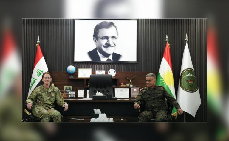 قيادة قوات 70 ووفد أمريكي يبحثان التنسيق المشترك