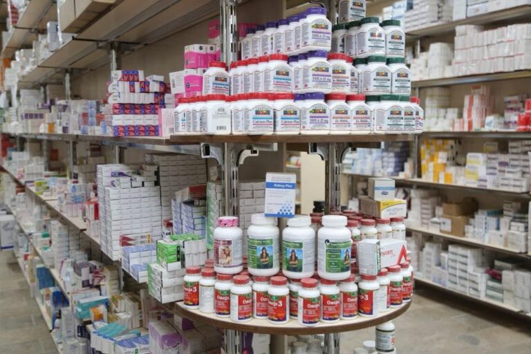 حقيقة زيادة الرسوم على الأدوية إلى عشرة أضعاف