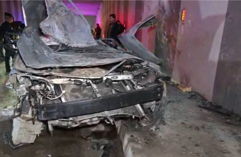 صور.. سقوط سيارة من جسر في كركوك يسفر عن مصرع شخصين