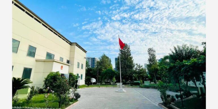 بحوزته مادة كيميائية محظورة.. بيان صيني عاجل حول اعتقال تاجر