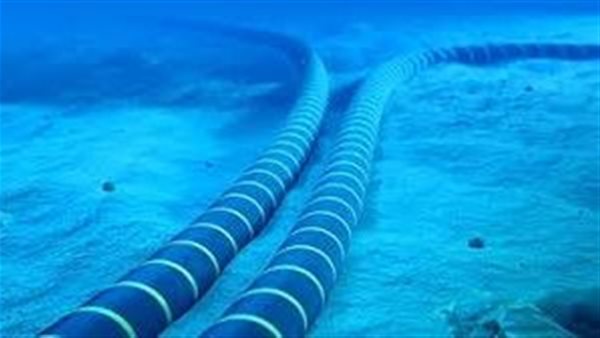 الاتصالات تعلن قرب مد كيبل اللؤلؤ البحري في الفاو لإمرار سعات الانترنت