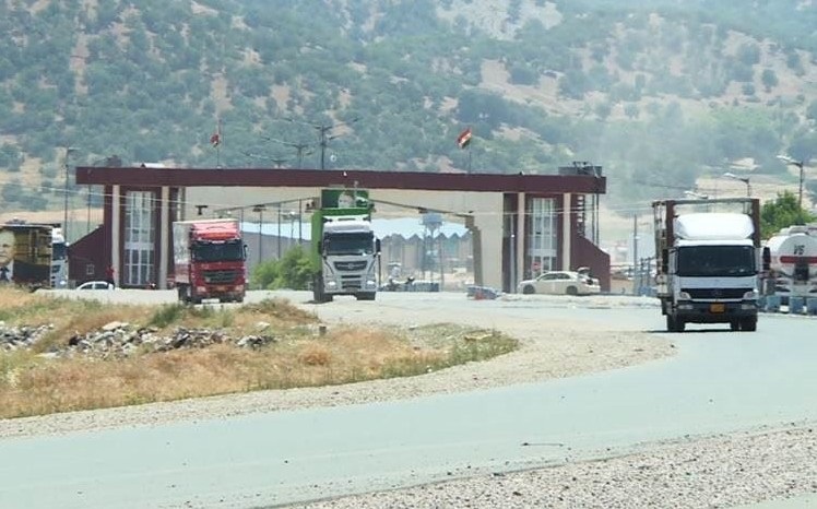 رغم التوترات العسكرية… الحركة التجارية بين كوردستان وإيران مستمرة بلا توقف