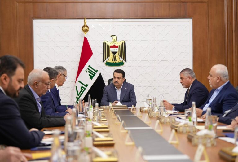 رئيس الوزراء يترأس اجتماعاً خاصاً بتقييم الوضع النفطي والطاقة في البلاد