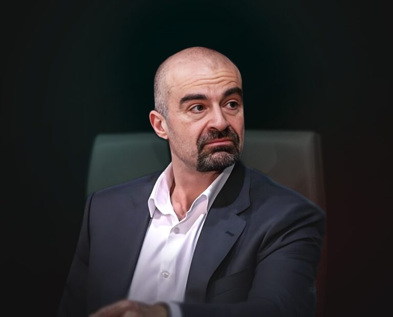 طالباني يدعو للتحقيق في استهداف منزل بارزاني وردع مثيري التوترات