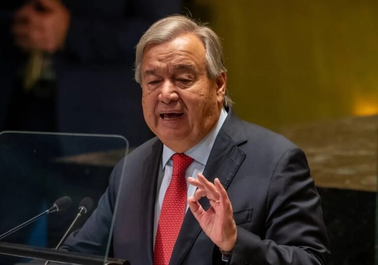 أنطونيو غوتيريش يحذر من أزمة إنسانية وارتفاع أسعار الطاقة بسبب هرمز