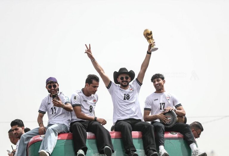 المرور تعلن فتح الطرق التي أغلقت مؤقتاً خلال احتفالات الجماهير بالمنتخب الوطني